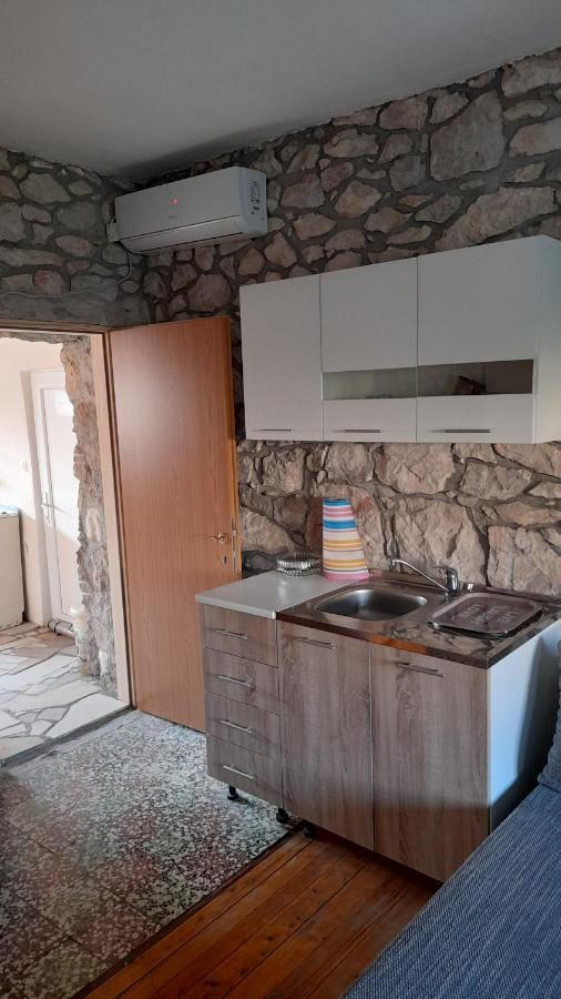 Apartamento Kamena Kuca Family Rodin Čapljina Exterior foto