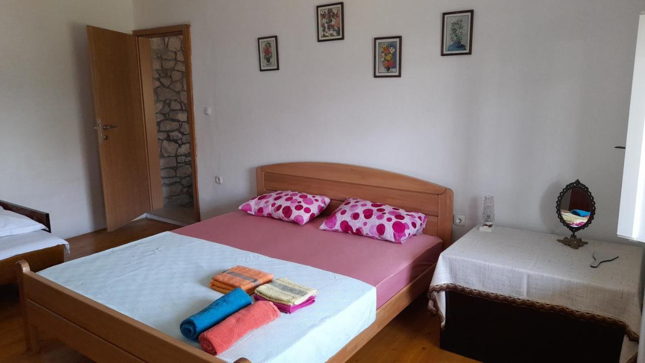 Apartamento Kamena Kuca Family Rodin Čapljina Exterior foto