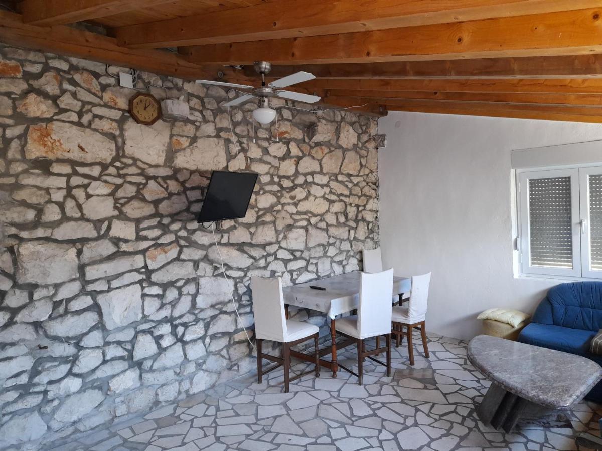Apartamento Kamena Kuca Family Rodin Čapljina Habitación foto