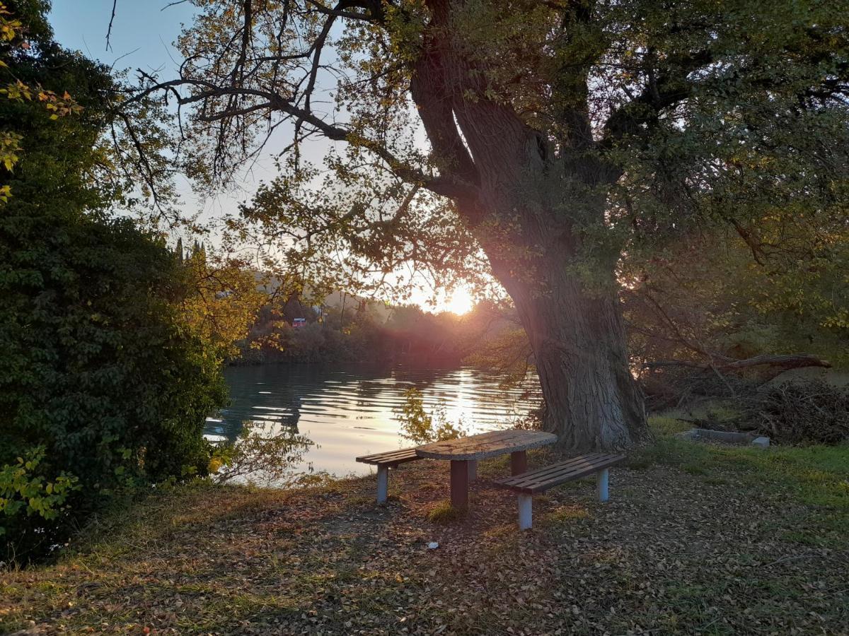 Apartamento Kamena Kuca Family Rodin Čapljina Exterior foto