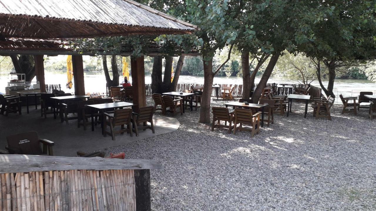 Apartamento Kamena Kuca Family Rodin Čapljina Exterior foto